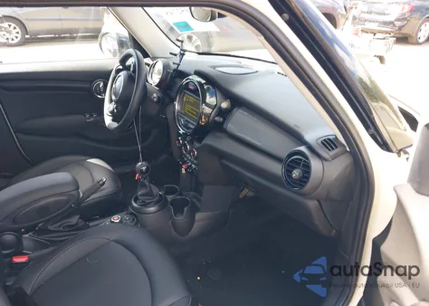 2017 Mini Hardtop Cooper из США, поврежденный, VIN WMWXU1C36H2D58167